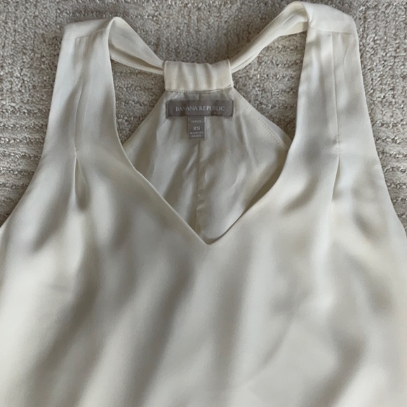 Banana Republic Petite chiffon top - Picture 5 of 8